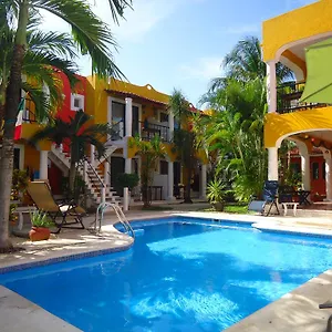 El Acuario Hotel Playa del Carmen